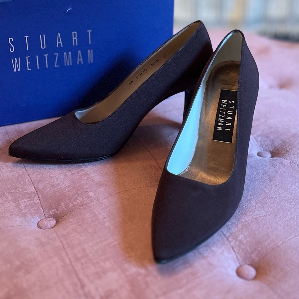 Stuart Weitzman Black 3” heels